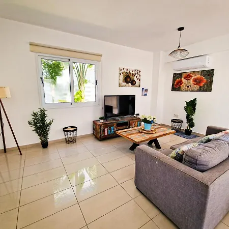 Nissi Oleandra Villa