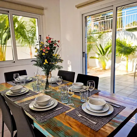 Nissi Oleandra 别墅