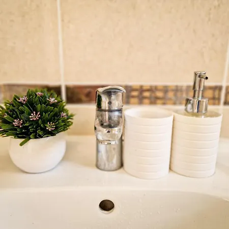 Villa Nissi Oleandra