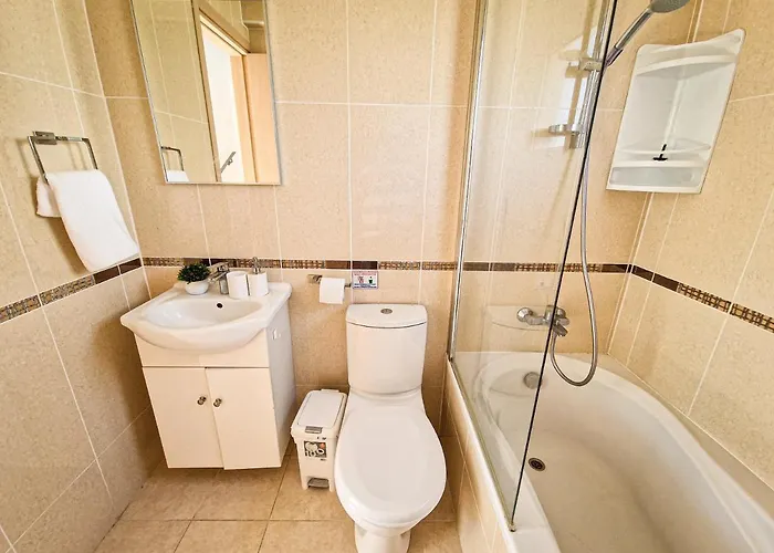 Willa Nissi Oleandra Ajia Napa